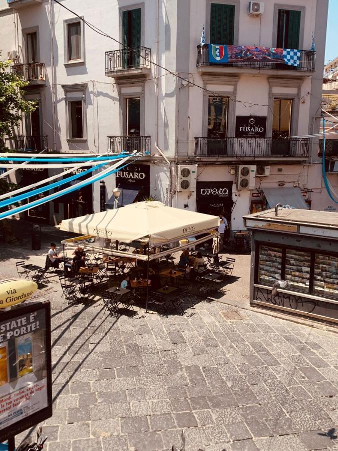 Maison Lilly Napoli Bagian luar foto