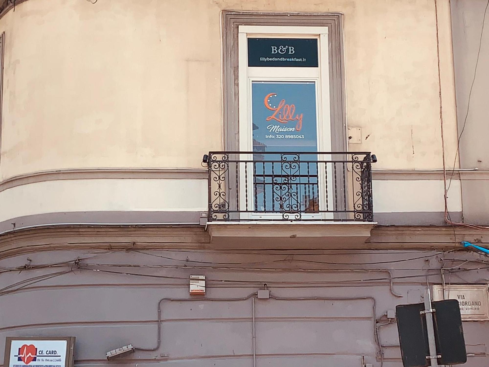 Maison Lilly Napoli Bagian luar foto